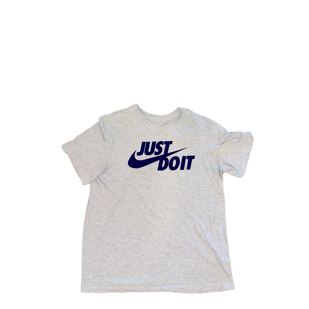 Nike mens 
-size L
-material 80%cotton 20%polyester